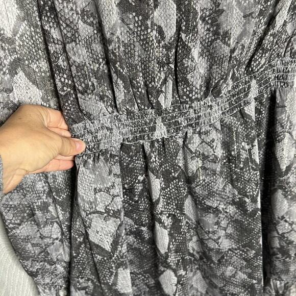 WAYF snake print‎ sheer dress size large - Picture 6 of 8